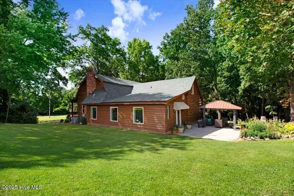 $550,000 | 2326 Highway 117, Faison, NC 28341