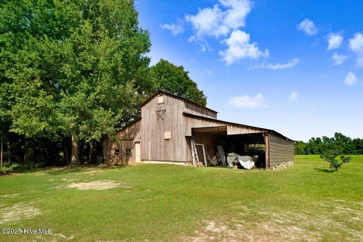 2326 Highway 117 Faison, NC 28341 - Photo 49 of 84 18-2326 US-117-18