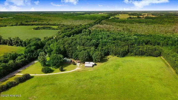 $550,000 | 2326 Highway 117, Faison, NC 28341