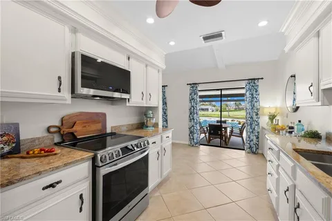 $750,000 | 214 Torrey Pines Point, Naples, FL 34113