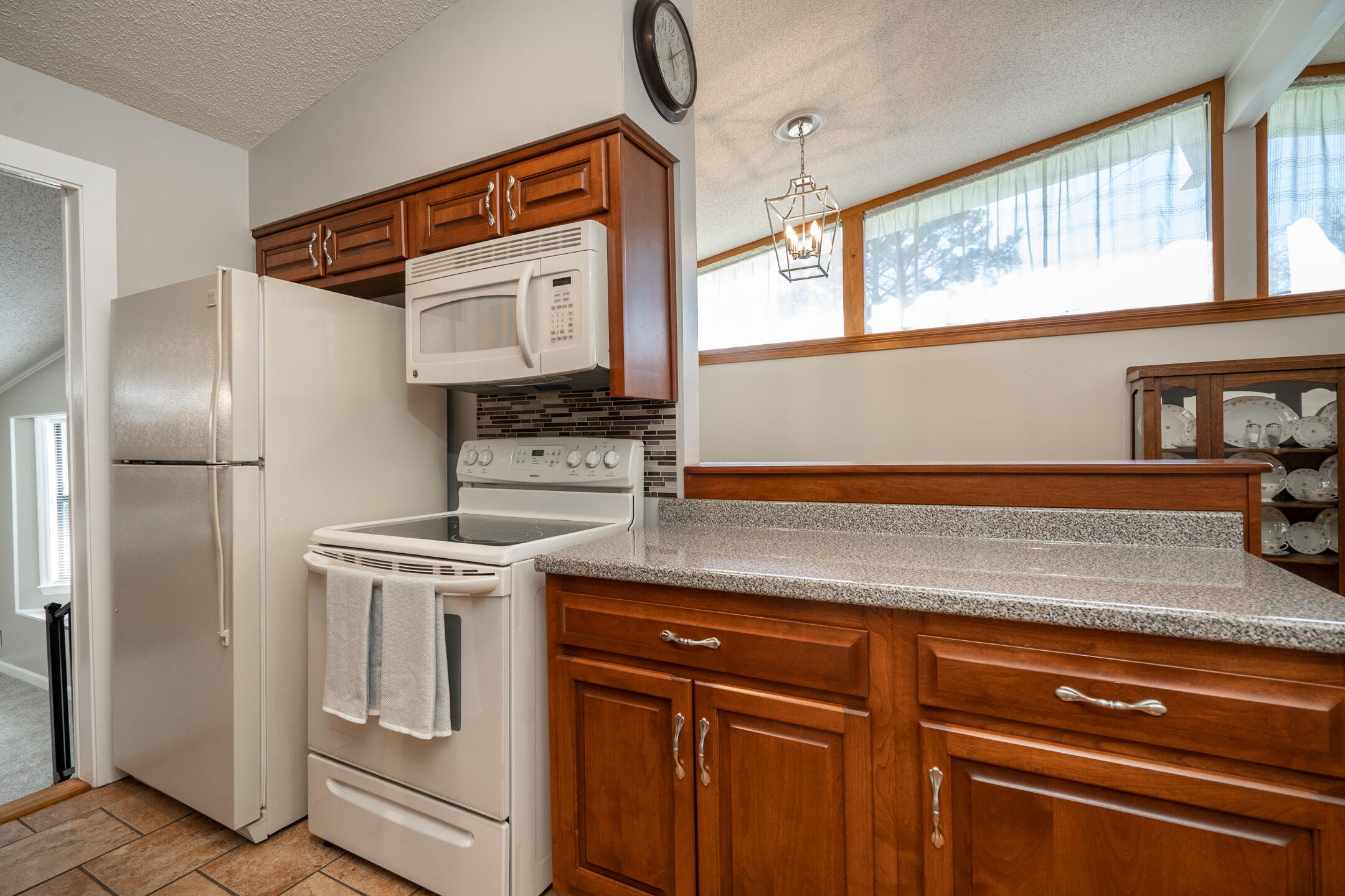 532 Frawley Road East Ridge, TN 37412 - Photo 11 of 31 Kitchen 1