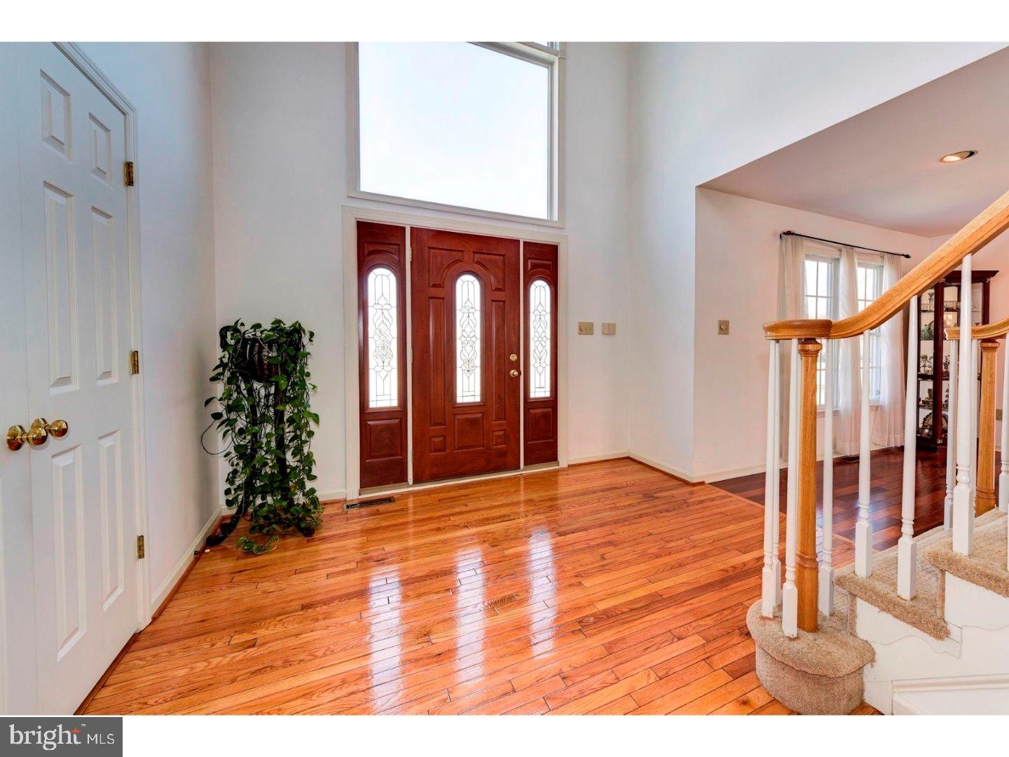 7 Abington Road Mount Laurel, NJ 08054 - Photo 3 of 25