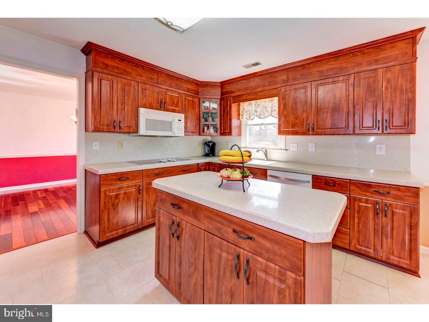 7 Abington Road Mount Laurel, NJ 08054 - Photo 8 of 25