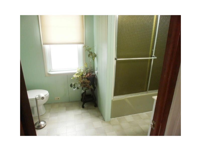 198 Mahle Road Clarksville, PA 15322 - Photo 13 of 22 Full Bath. Large full bath with tub/shower linen closet and Updated vinyl flooring.
