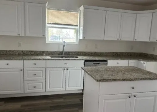 $355,000 | 2519 County Road 5710, Devine, TX 78016