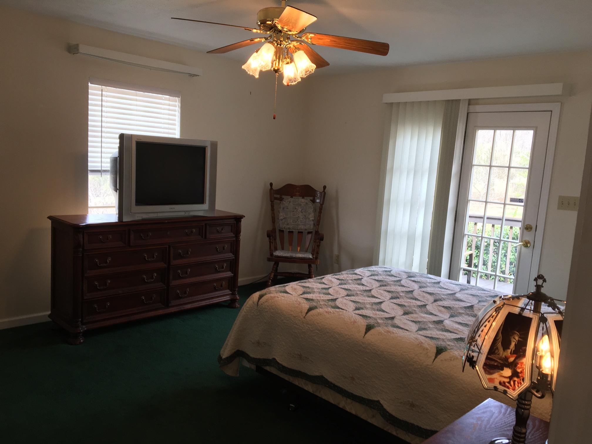 5152 Circle Road Corryton, TN 37721 - Photo 26 of 31 Master BR3