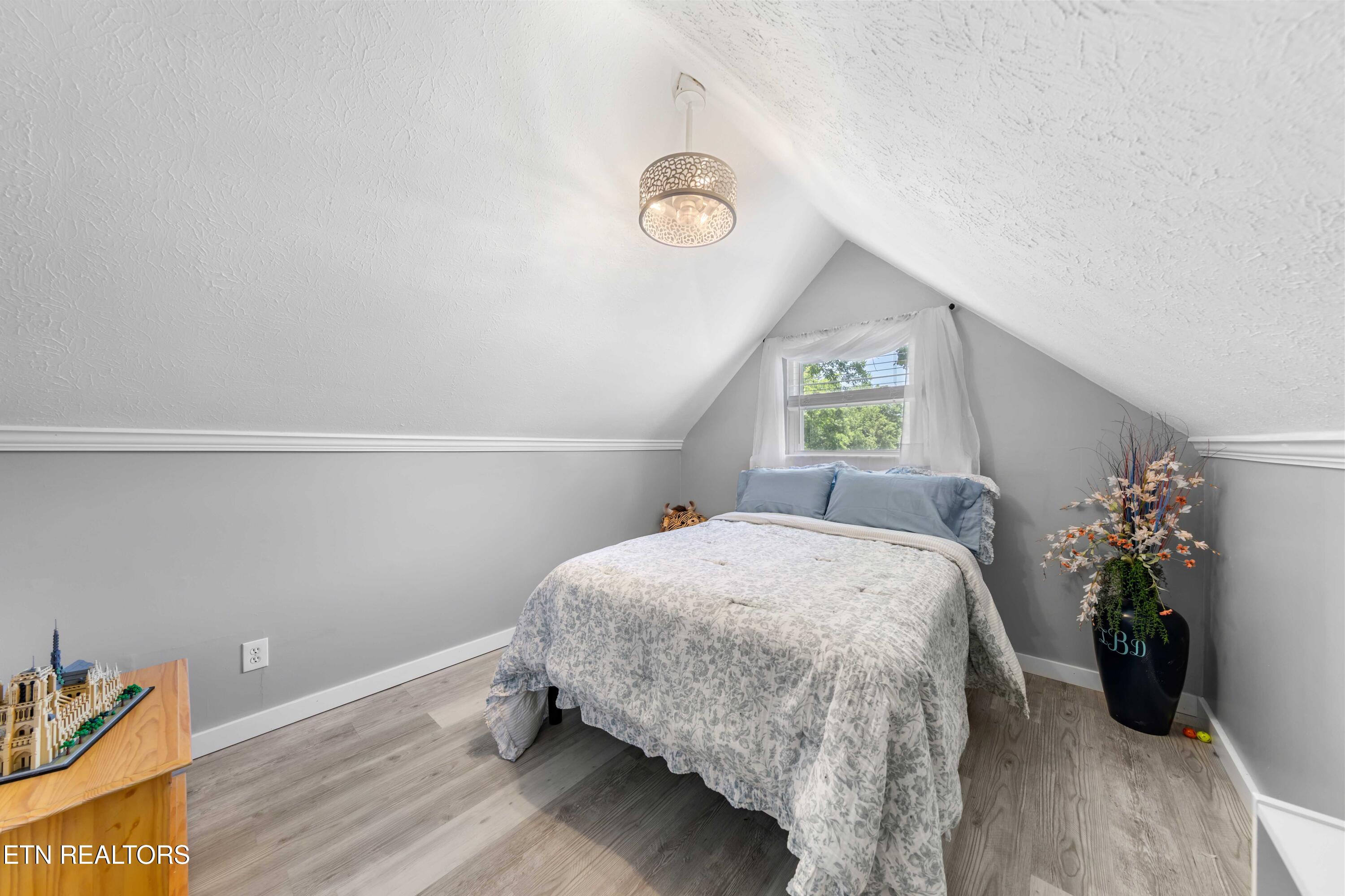215 Tusculum Drive Oak Ridge, TN 37830 - Photo 23 of 31 23