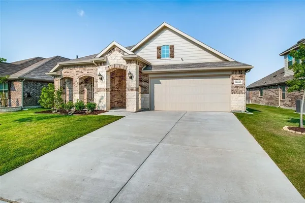 $2,395 | 14845 Gilley Lane, Haslet, TX 76052