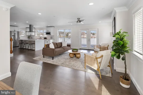 $1,899,000 | 404 Alameda Parkway, Arnold, MD 21012