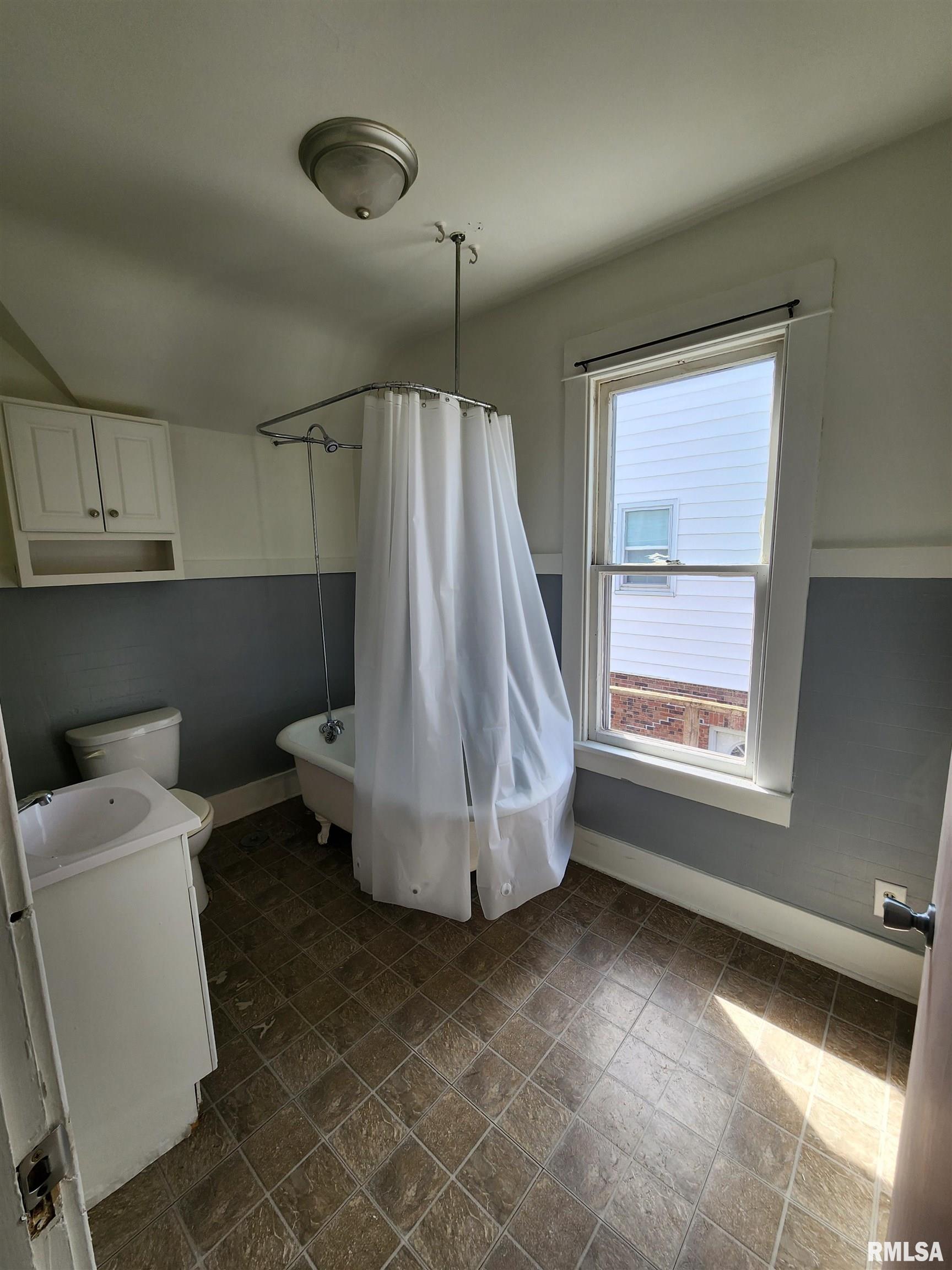 1811 27th Street Rock Island, IL 61201 - Photo 14 of 21