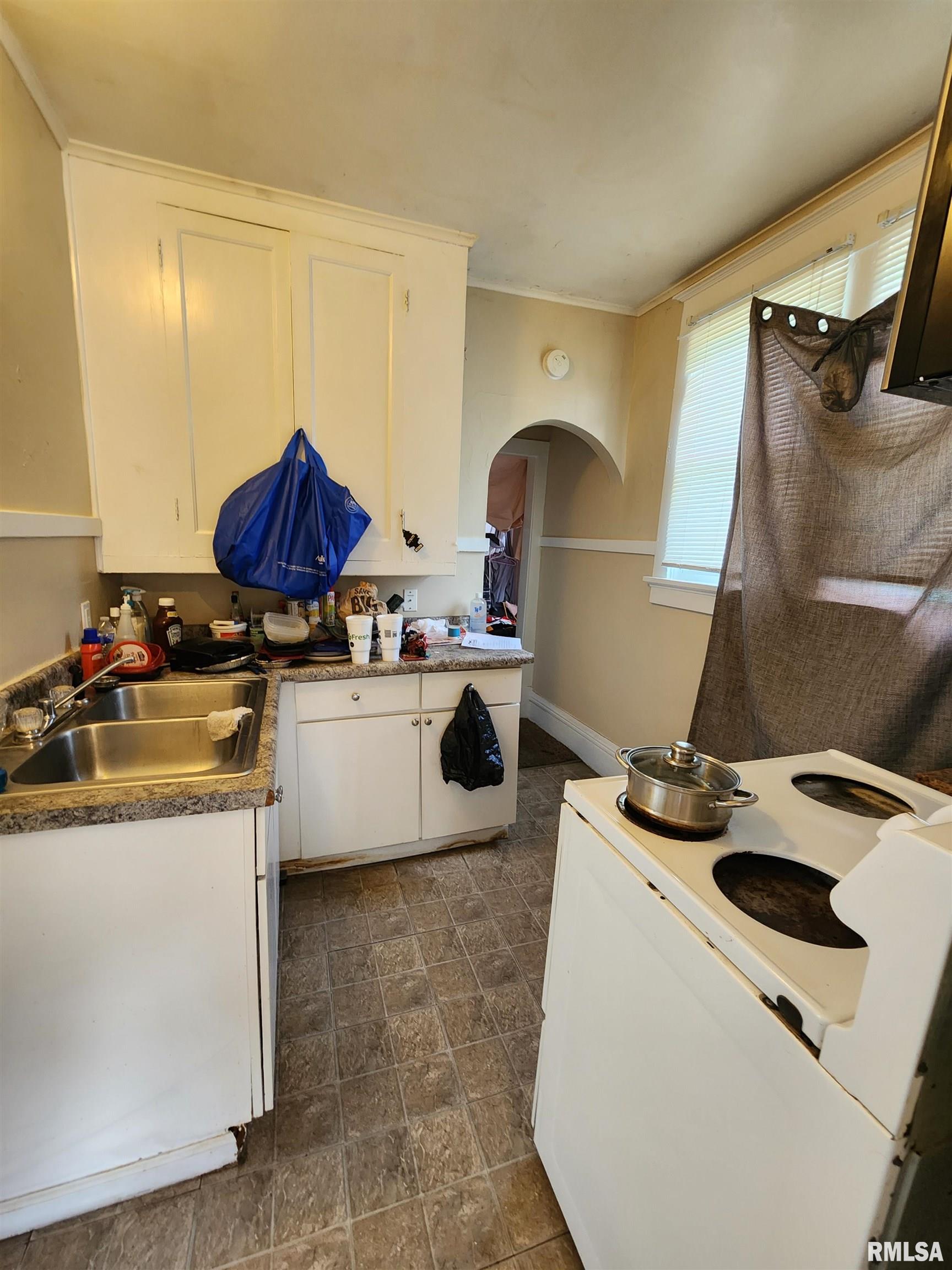 1811 27th Street Rock Island, IL 61201 - Photo 8 of 21