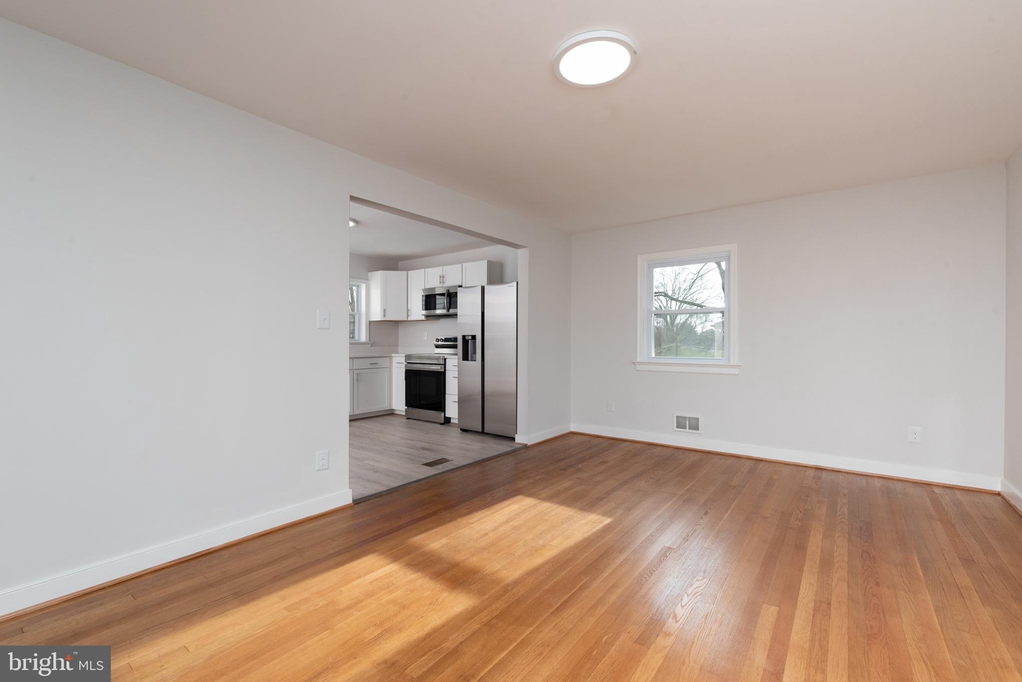 5410 Windingbrook Road Richmond, VA 23230 - Photo 8 of 34 Gallery Image 8