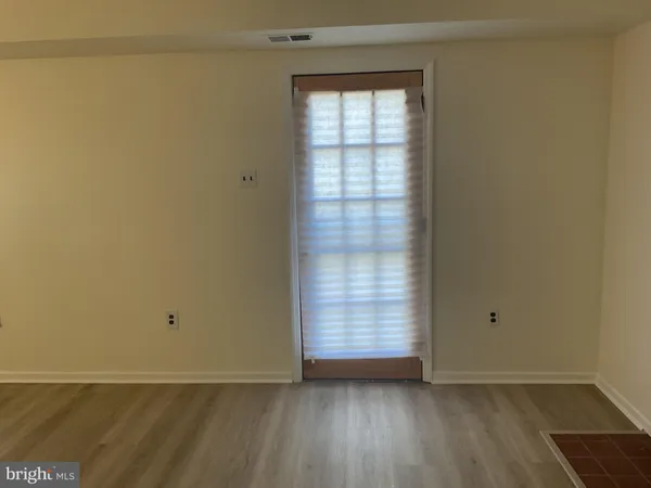 $315,000 | 1475 Potomac Heights Drive, Unit 241, Fort Washington, MD 20744