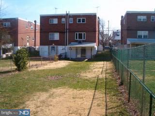2718 Welsh Road Philadelphia, PA 19152 - Photo 4 of 6 Gallery Image 4