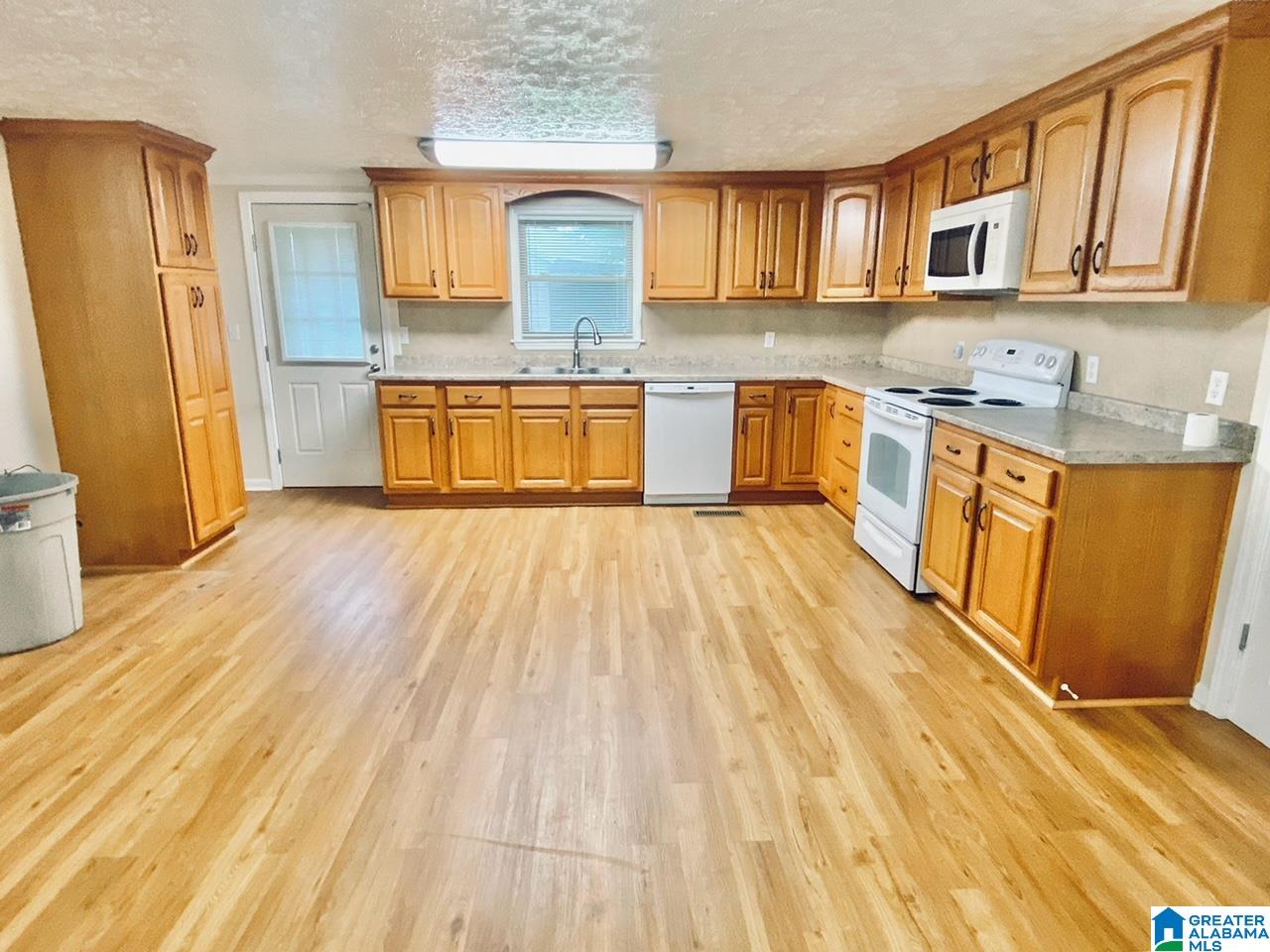 8969 Highway 431 Heflin, AL 36264 - Photo 11 of 33