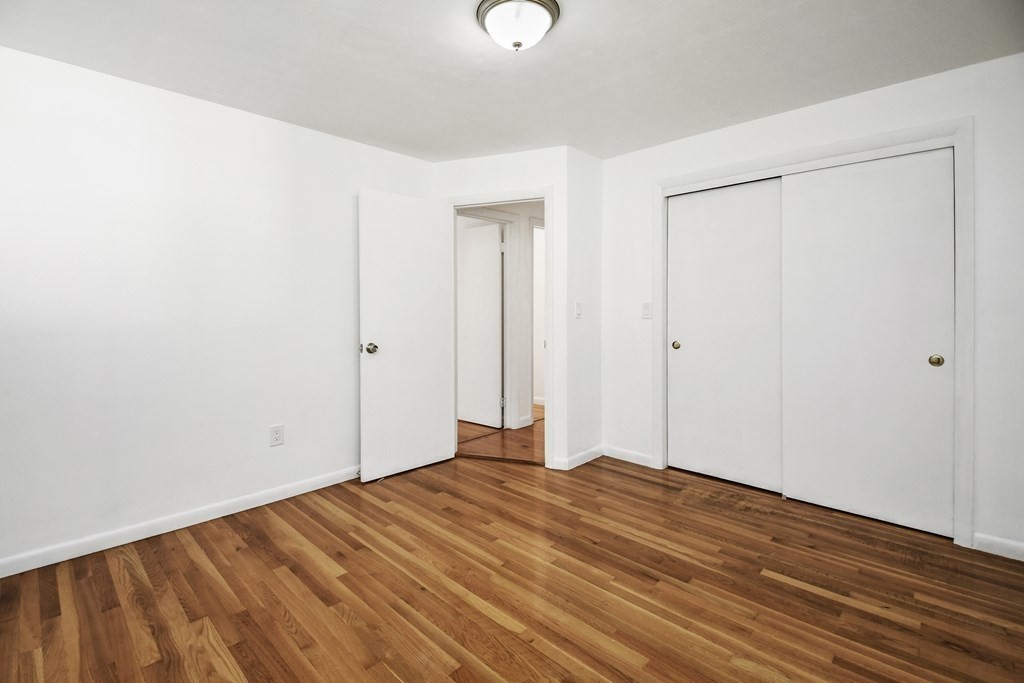 43 Whitman Road Worcester, MA 01609 - Photo 18 of 35 Gallery Image 18