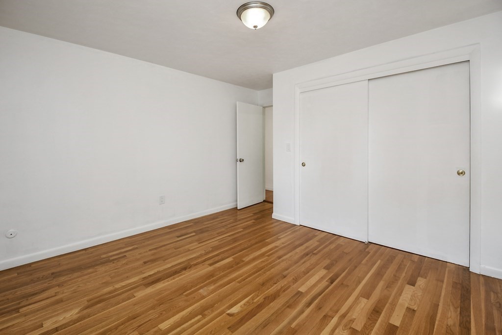 43 Whitman Road Worcester, MA 01609 - Photo 21 of 35 Gallery Image 21