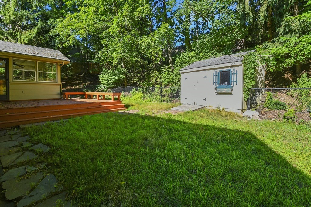 43 Whitman Road Worcester, MA 01609 - Photo 33 of 35 Gallery Image 33
