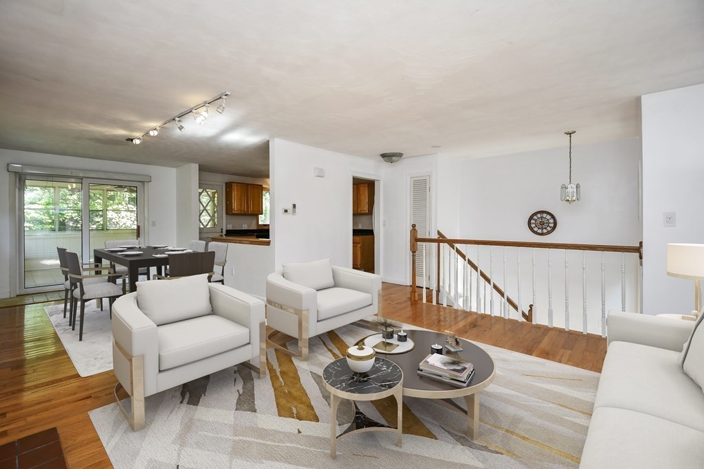 43 Whitman Road Worcester, MA 01609 - Photo 5 of 35 Gallery Image 5