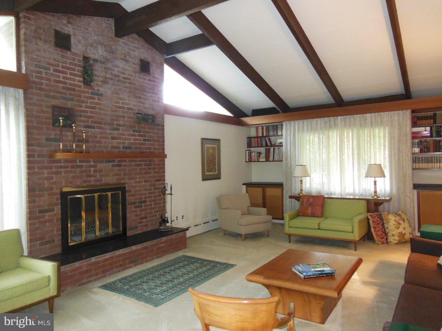 2895 Tower Road Huntingdon Valley, PA 19006 - Photo 2 of 23 Gallery Image 2