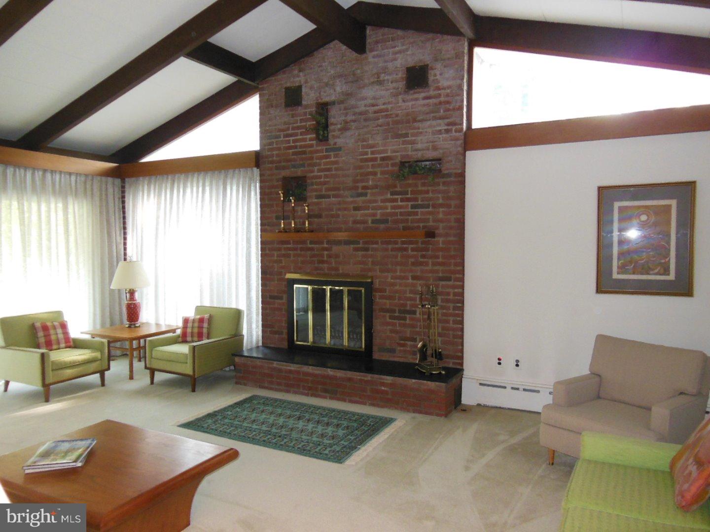 2895 Tower Road Huntingdon Valley, PA 19006 - Photo 3 of 23 Gallery Image 3