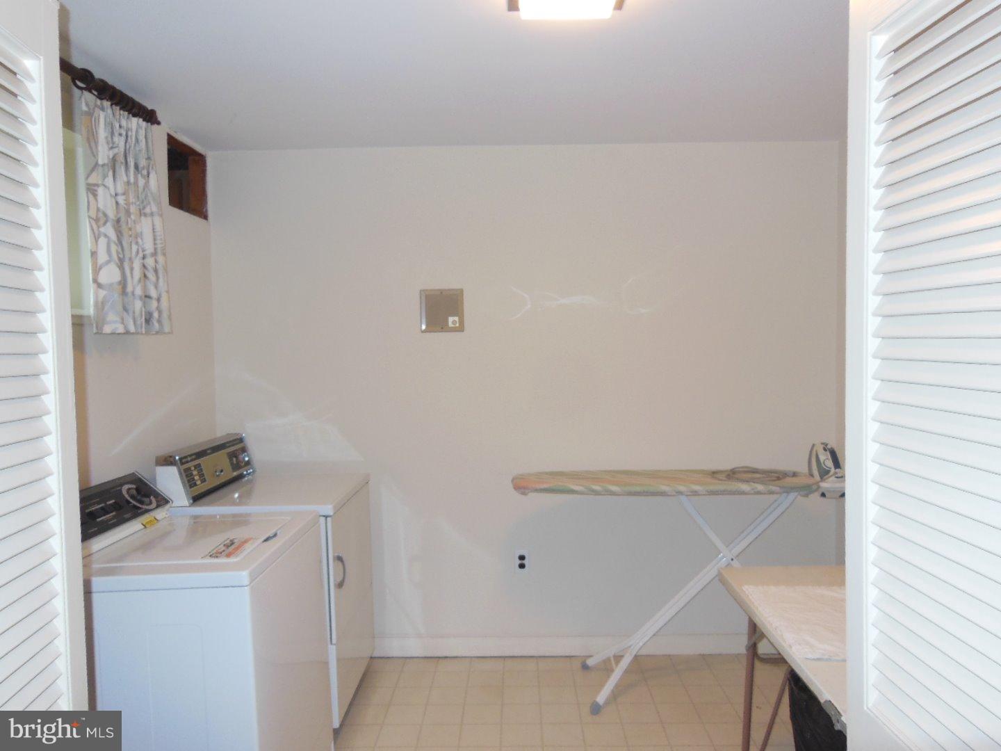 2895 Tower Road Huntingdon Valley, PA 19006 - Photo 10 of 23 Gallery Image 10