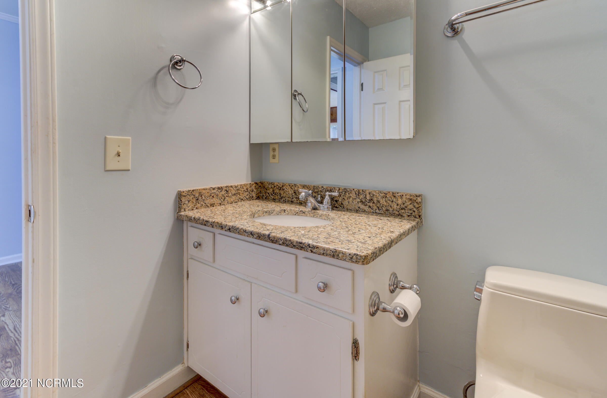 5466 Eastwind Road Wilmington, NC 28403 - Photo 28 of 58 IMG_3941_2_3