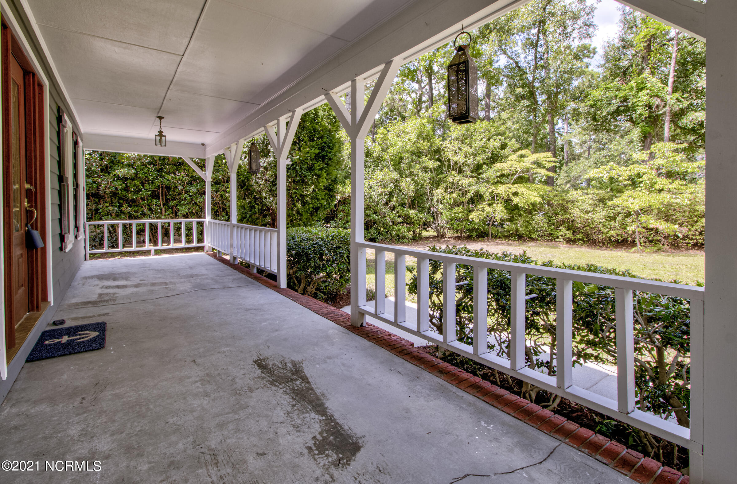 5466 Eastwind Road Wilmington, NC 28403 - Photo 10 of 58 IMG_3947_8_9