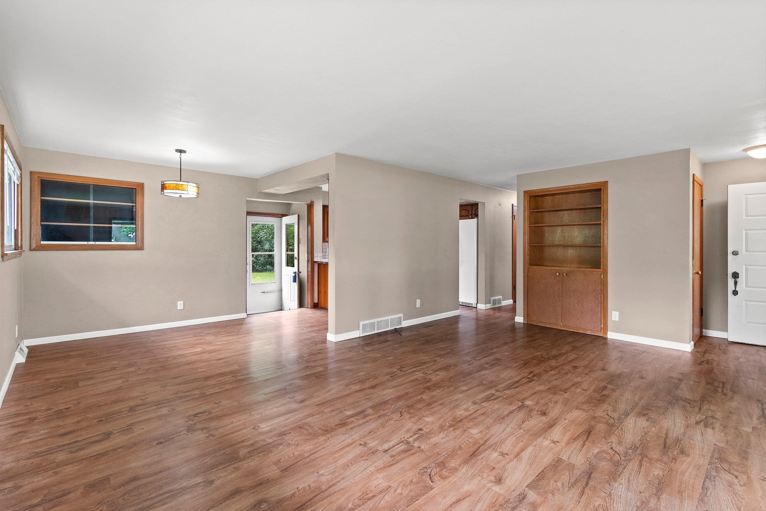 1502 South Van Dyke Road Appleton, WI 54914 - Photo 16 of 53