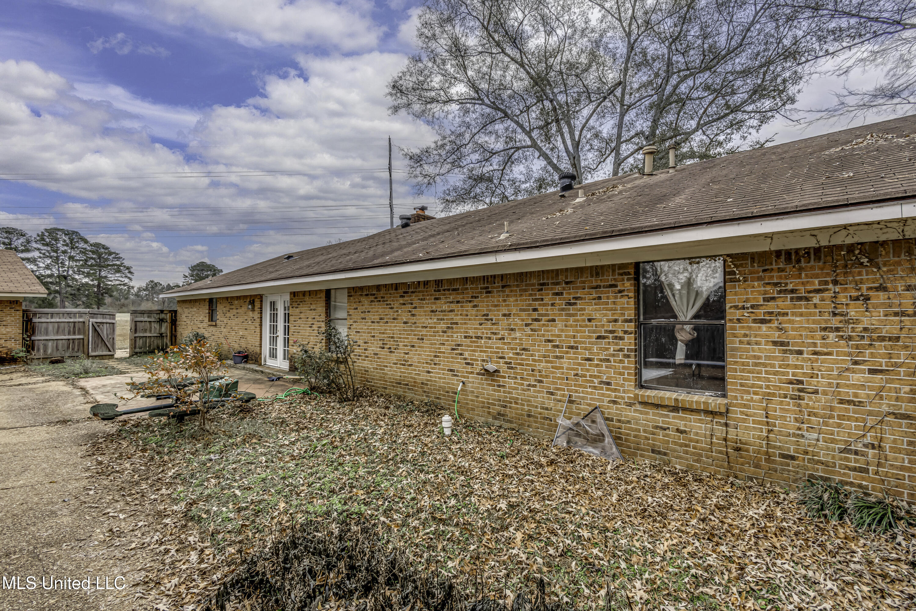 1609 Old Vicksburg Road Clinton, MS 39056 - Photo 11 of 73 1609 Old Vicksburg Rd--16