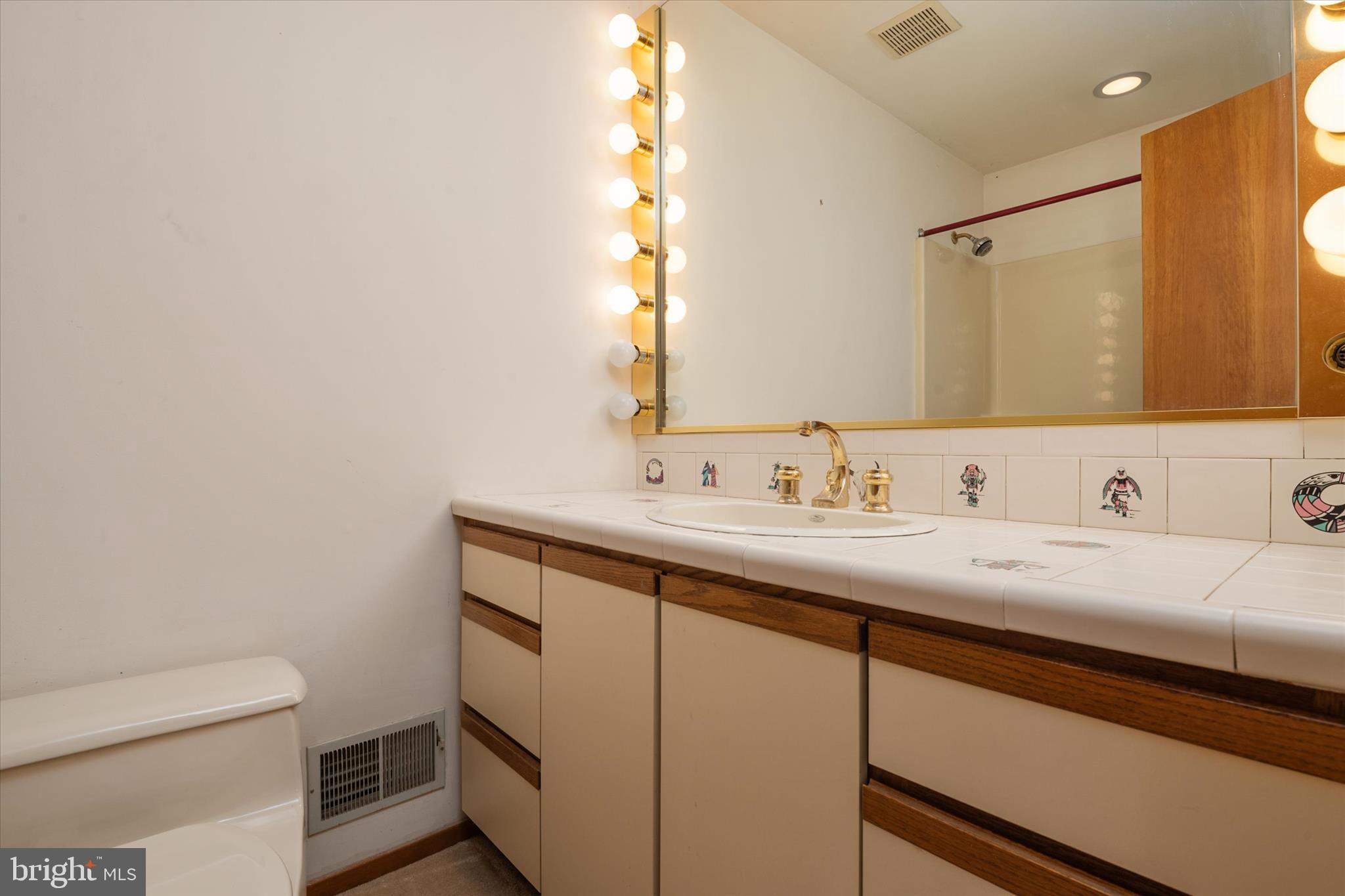 377 Broadview Lane Annapolis, MD 21401 - Photo 24 of 59
