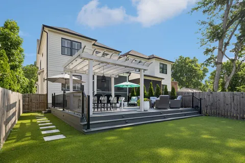 $1,325,000 | 939 Woodmont Boulevard, Nashville, TN 37204