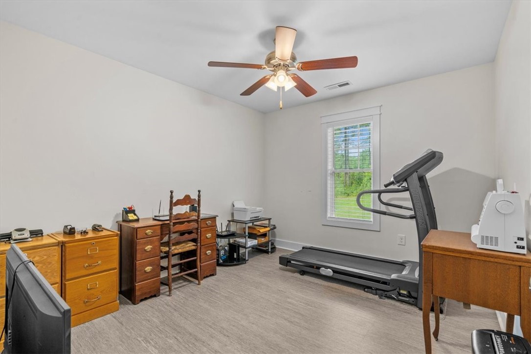 906 Watercrest Rd Union West Union, SC 29696 - Photo 28 of 45 office