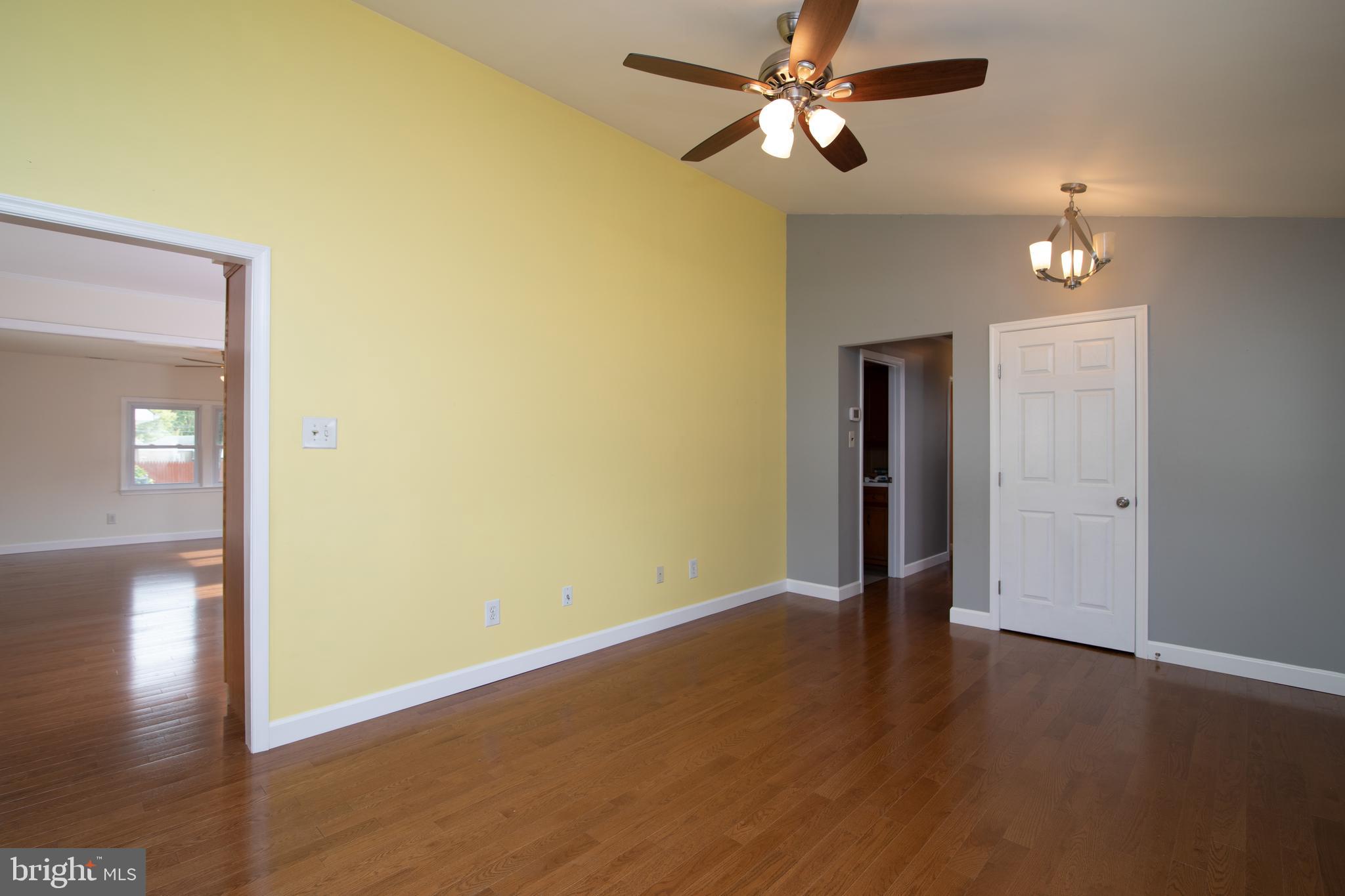 603 Cornwall Road Sewell, NJ 08080 - Photo 8 of 34