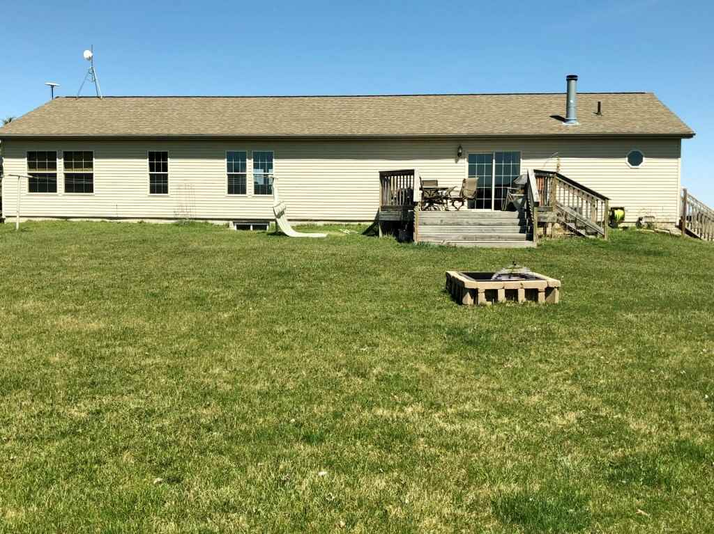 9926 East Pleasant Valley Road Shepherd, MI 48883 - Photo 36 of 40 1845700-35.JPG