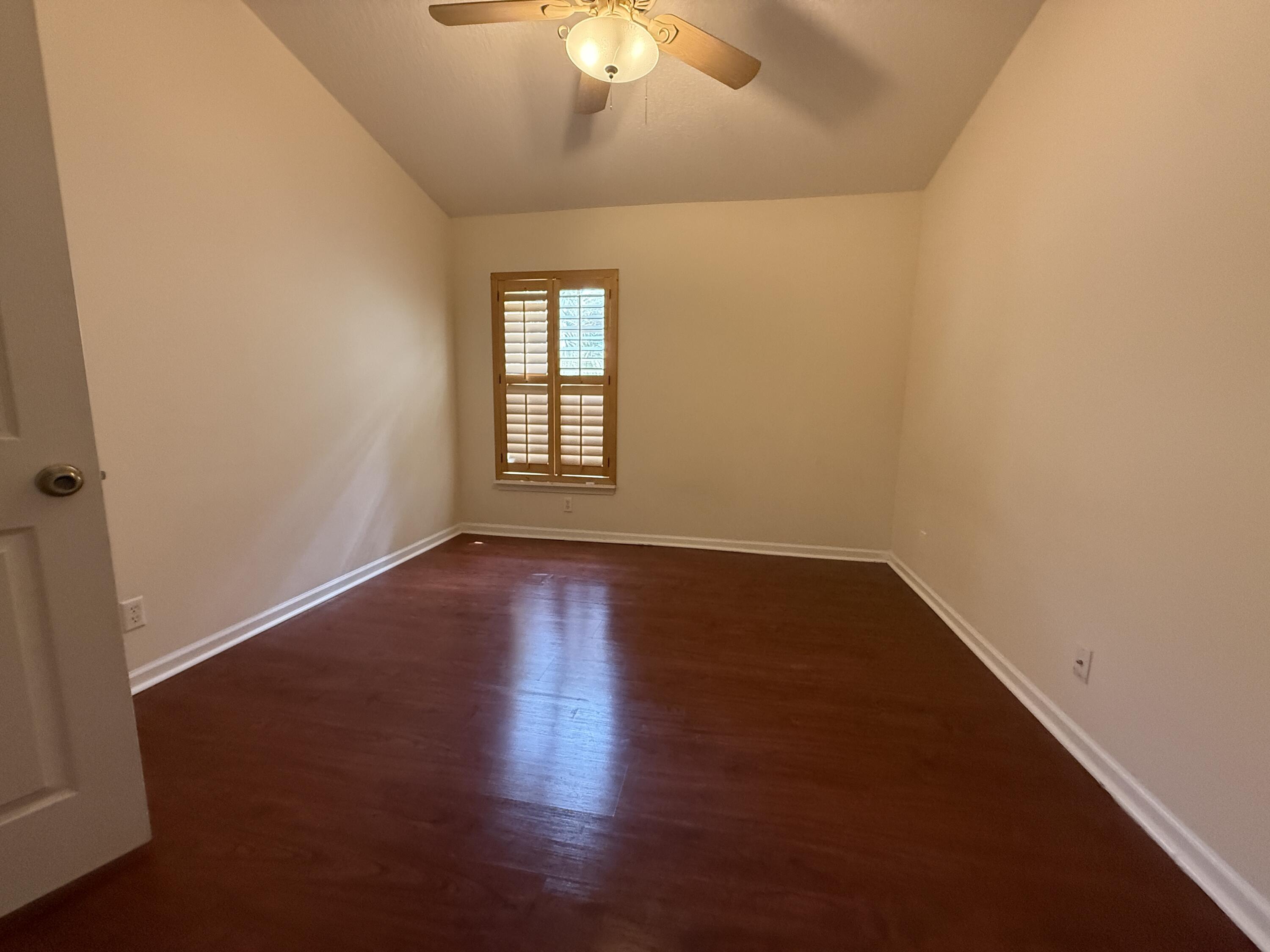 1083 Woodfield Road, Unit 1083 Greenacres, FL 33415 - Photo 15 of 23 IMG_9902