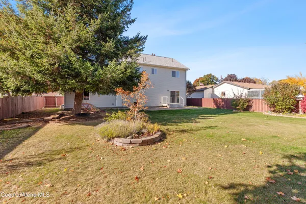 $615,000 | 9088 North Orange Blossom Drive, Hayden, ID 83835