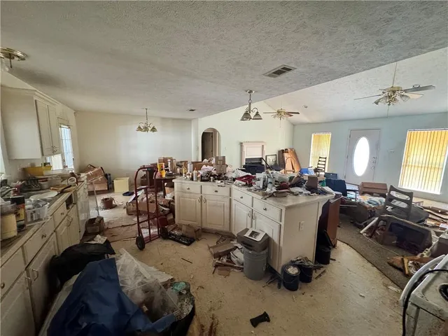 $125,000 | 728 Austin Drive, Pineville, LA 71360