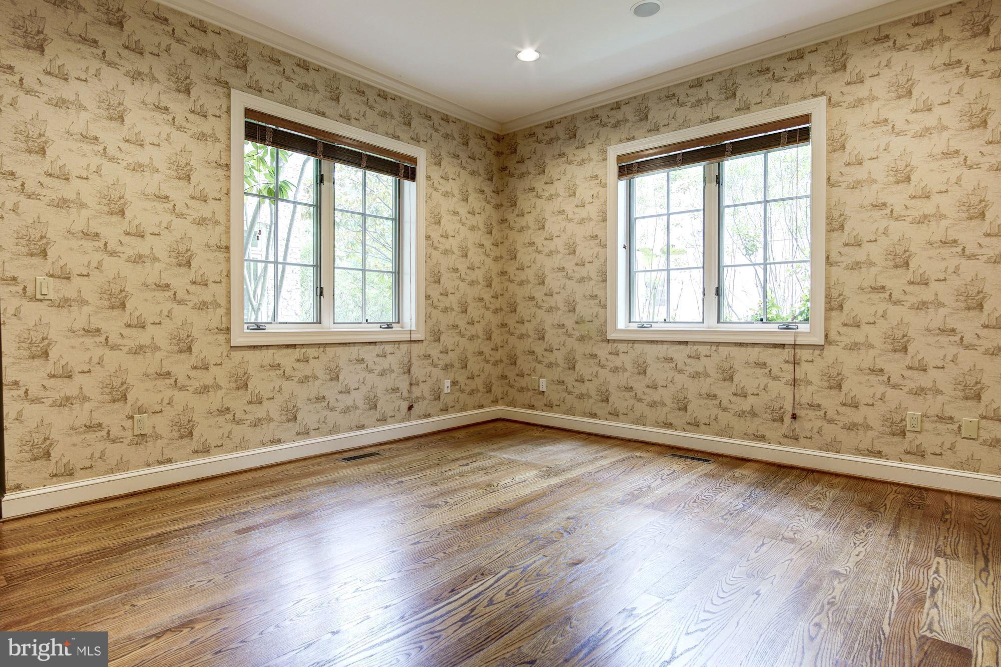 8715 Burdette Road Bethesda, MD 20817 - Photo 44 of 48 Bedroom #6