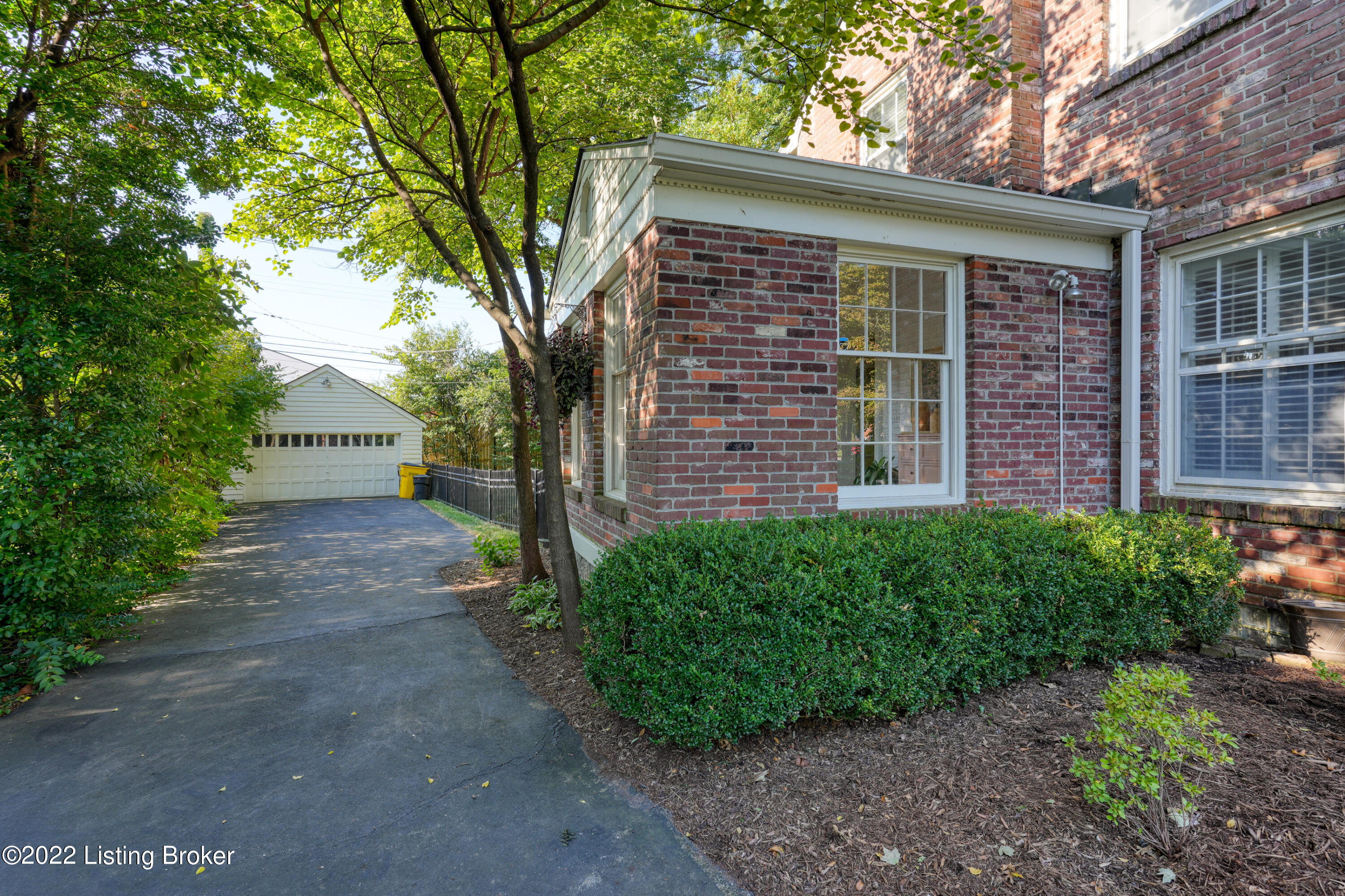 108 Gibson Road Louisville, KY 40207 - Photo 44 of 44 042 - 20210920 700098