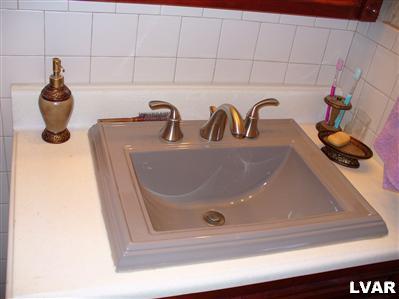 2929 Shakespeare Road Bethlehem, PA 18017 - Photo 8 of 22 Gallery Image 8