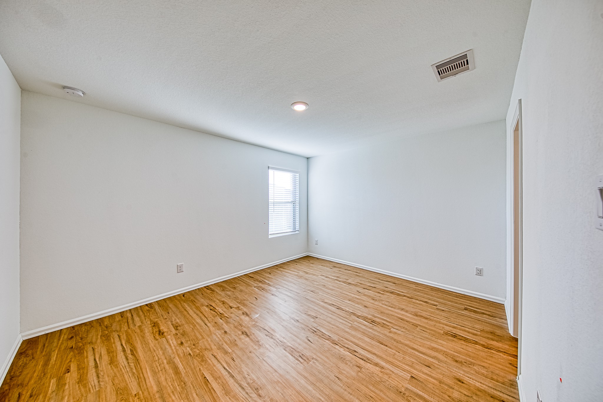 14418 Woodcott Warren Way Rosharon, TX 77583 - Photo 17 of 29
