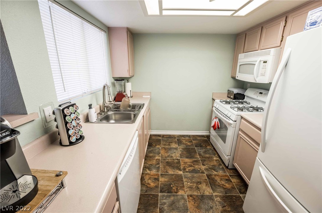 8070 West Russell Road, Unit 2049 Las Vegas, NV 89113 - Photo 20 of 45 Gallery Image 20