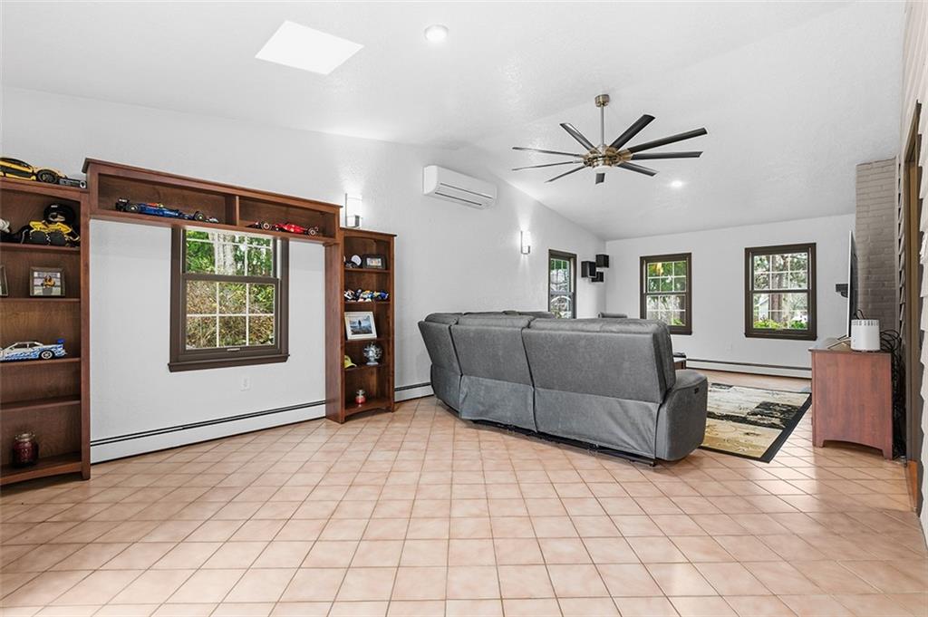 2034 Ewings Mill Road Coraopolis, PA 15108 - Photo 16 of 48 a living room with furniture and window