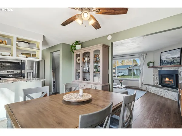 $399,000 | 2490 Ermine Street Southeast, Albany, OR 97322