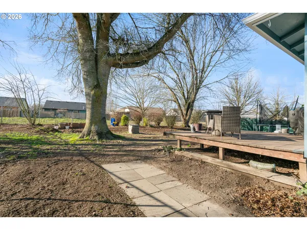 $399,000 | 2490 Ermine Street Southeast, Albany, OR 97322