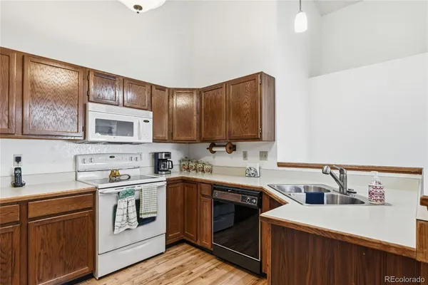 $440,000 | 5916 South Jellison Street, Unit F, Littleton, CO 80123