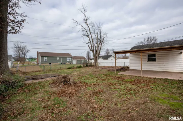 $79,500 | 318 South 3rd Street, Marion, IL 62959