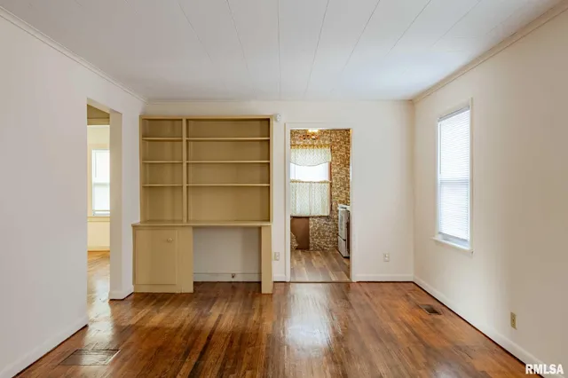 $79,500 | 318 South 3rd Street, Marion, IL 62959