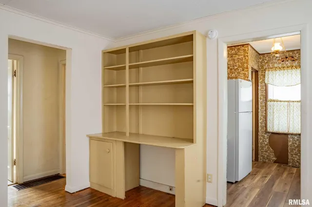 $79,500 | 318 South 3rd Street, Marion, IL 62959